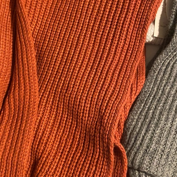 A new day women's scarf 2/$10 - Picture 4 of 4